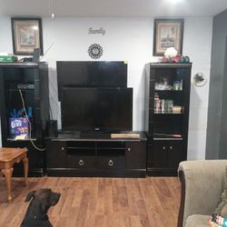 65 " T.V. Not Smart T.V. with HDMI Cordy