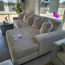 Luxury Lindyn Ivory Sectional Couch With Chaise 