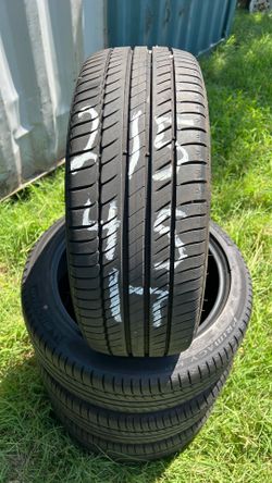 4-215/45/17 Michelin in very good condition