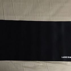 LUXCOMS RGB Black Soft Gaming Pad ExtraLarge Oversized Led Extended Mousepad BRAND NEW