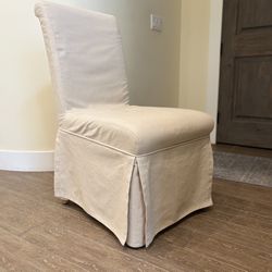 ❎ OVER 95PERCENT OFF GOES TOMORROW ❎Jofran Slipcover Parson Chairs (Set of 2) 