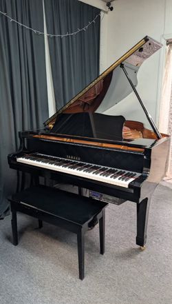 Yamaha C2 Conservatory Grand Piano with PianoDisc Player System