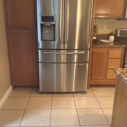 Samsung Refrigerator 