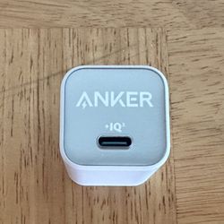 Anker USB C 30 W Charger. Nano 3