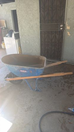 Jackson steel wheelbarrow