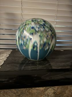 Globe Ball $10