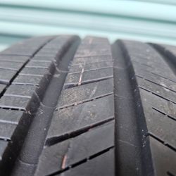 255 50 20 3 tires Goodyear and 1 pirell