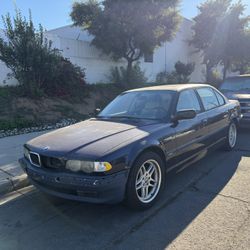 2001 BMW 740iL