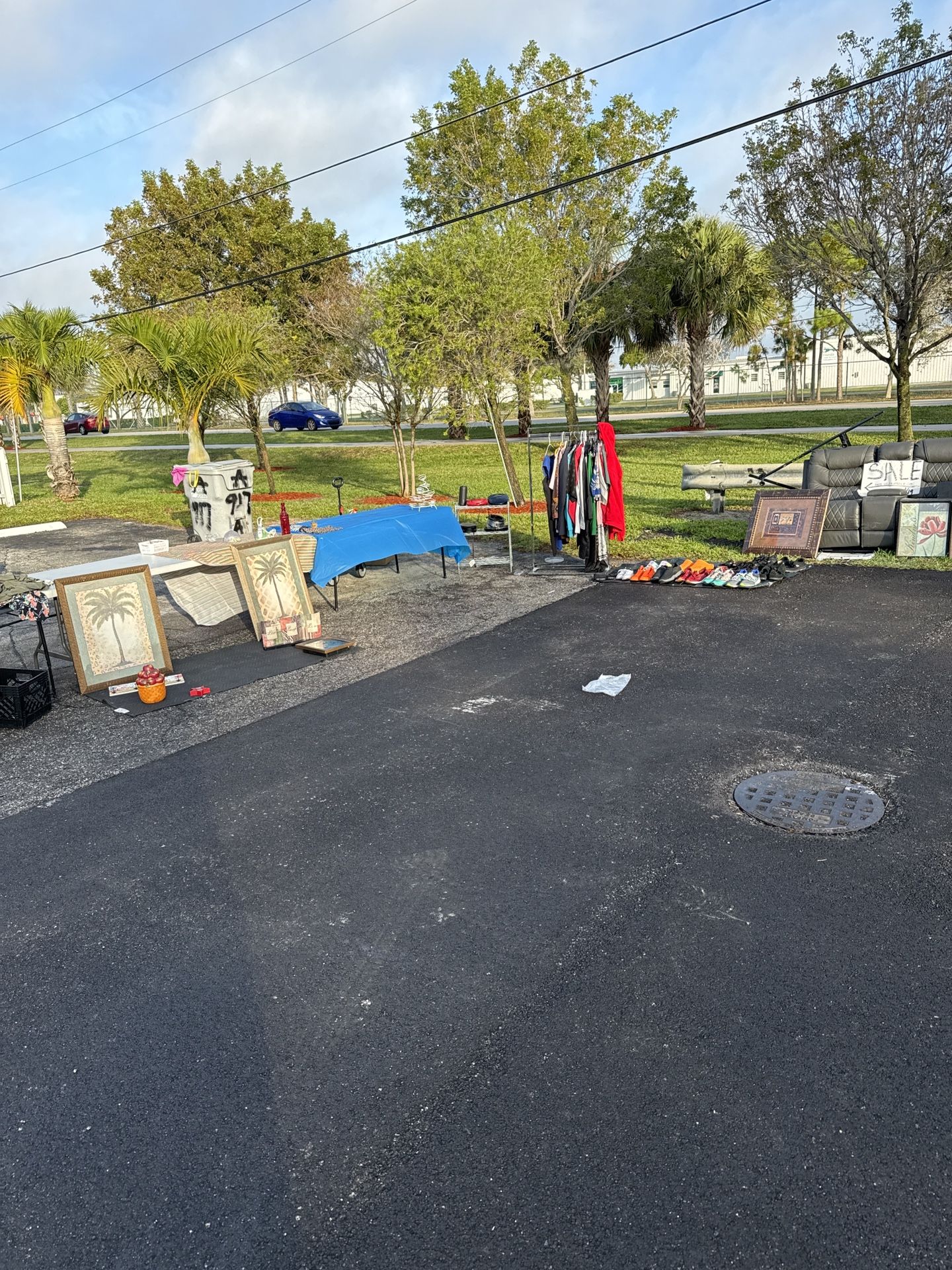 Yard Sale!!