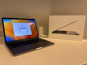 MacBook Pro 13.3” with upgraded RAM, power supply and additional accessories