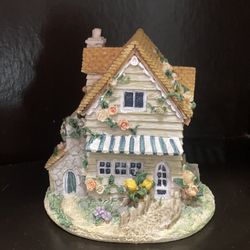 House Figurine (ceramic)
