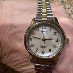 Women’s Timex Watch With Pearl Face