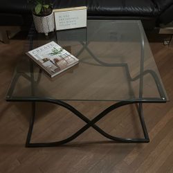 Coffee Table Glass And Black Matte Metal 