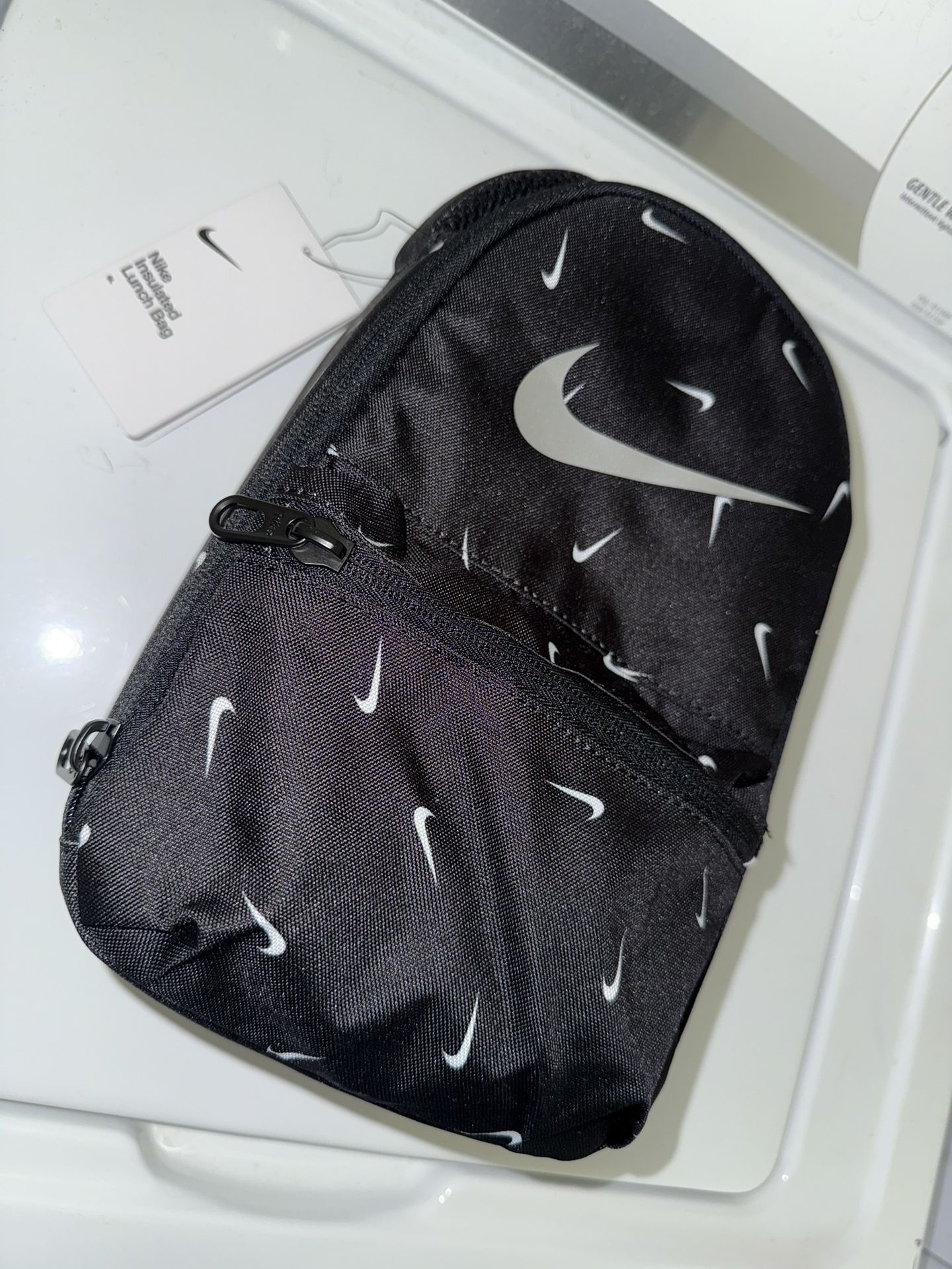 Nike Lunch Box