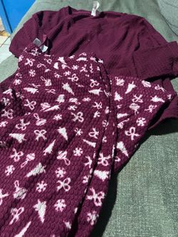 Women's Pj's Size Large