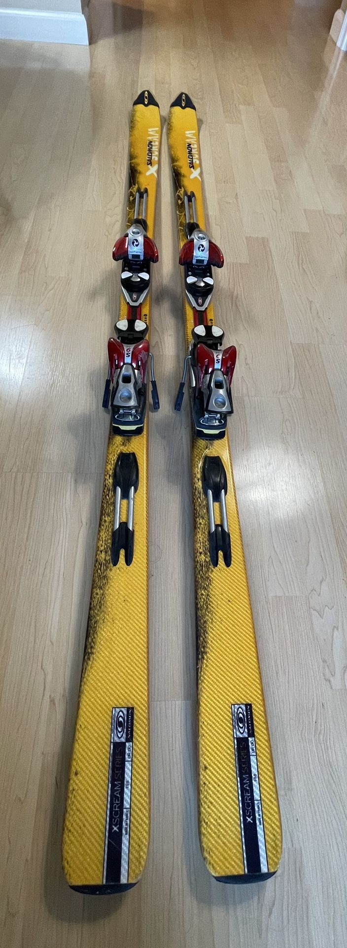 Skis And Poles - Salomon - K2 - Dynastar- Scott - Vintage