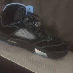 Jordan’s Five Size 8