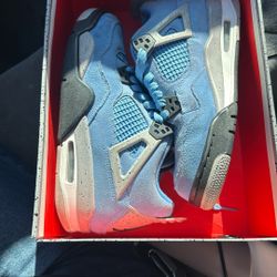 Air Jordan 4 Retro
