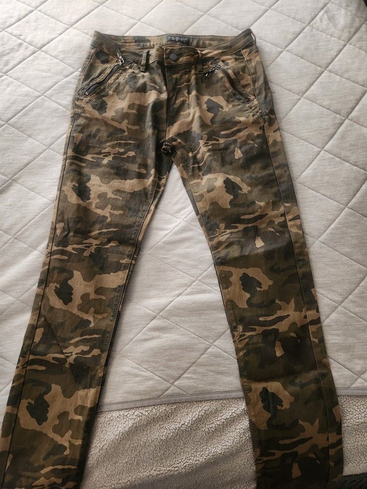 Junior Camo pants