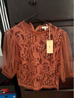 Women’s Top