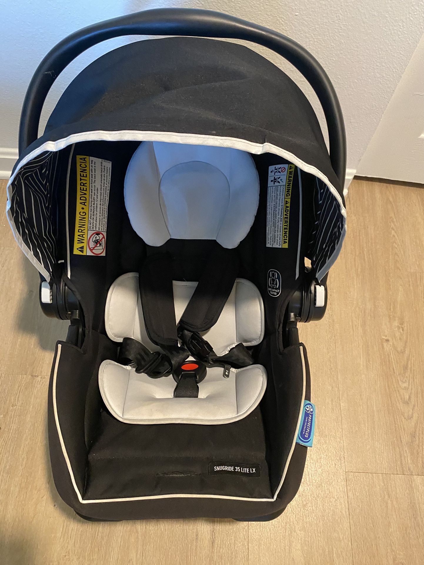Infant Lite Weight Car Seat