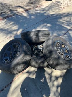 GM 17-inch steel wheels