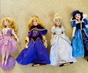 Porcelain Disney Princess Doll 2013 Edition Antique collection