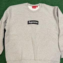 Supreme Hoodie