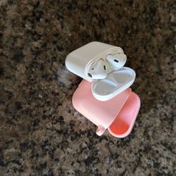 Airpods with Case