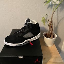 Size 10.5 - Air Jordan 5 Retro 2013 Oreo NEW DS!!
