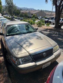 2004 Grand marquis