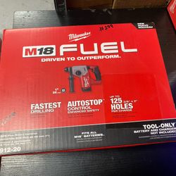 Milwaukee M18 FUEL 18V Lithium-Ion Brushless Cordless 1 in. SDS-Plus Rotary Hammer (Tool-Only)