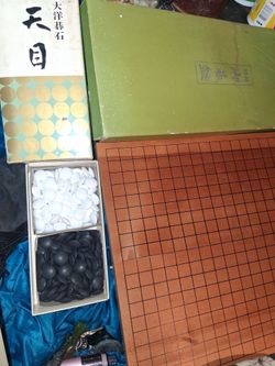 $30 FOR ALL IN PIC!!! VINTAGE JAPANESE GO GAME. BOARD AND STONES INCLUDED