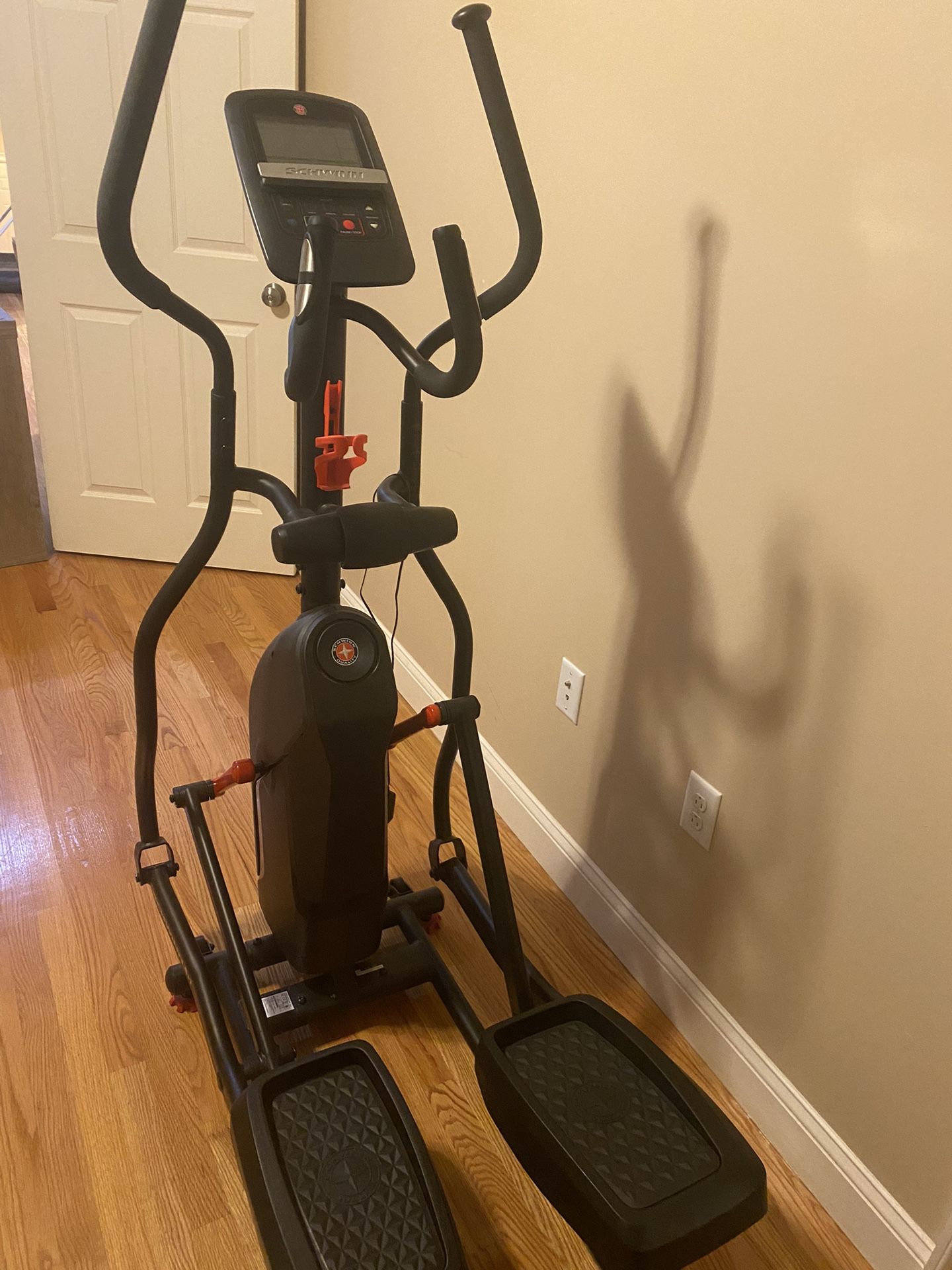 Schwinn Compact Elliptical