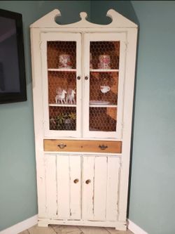 Corner Hutch or Cabinet