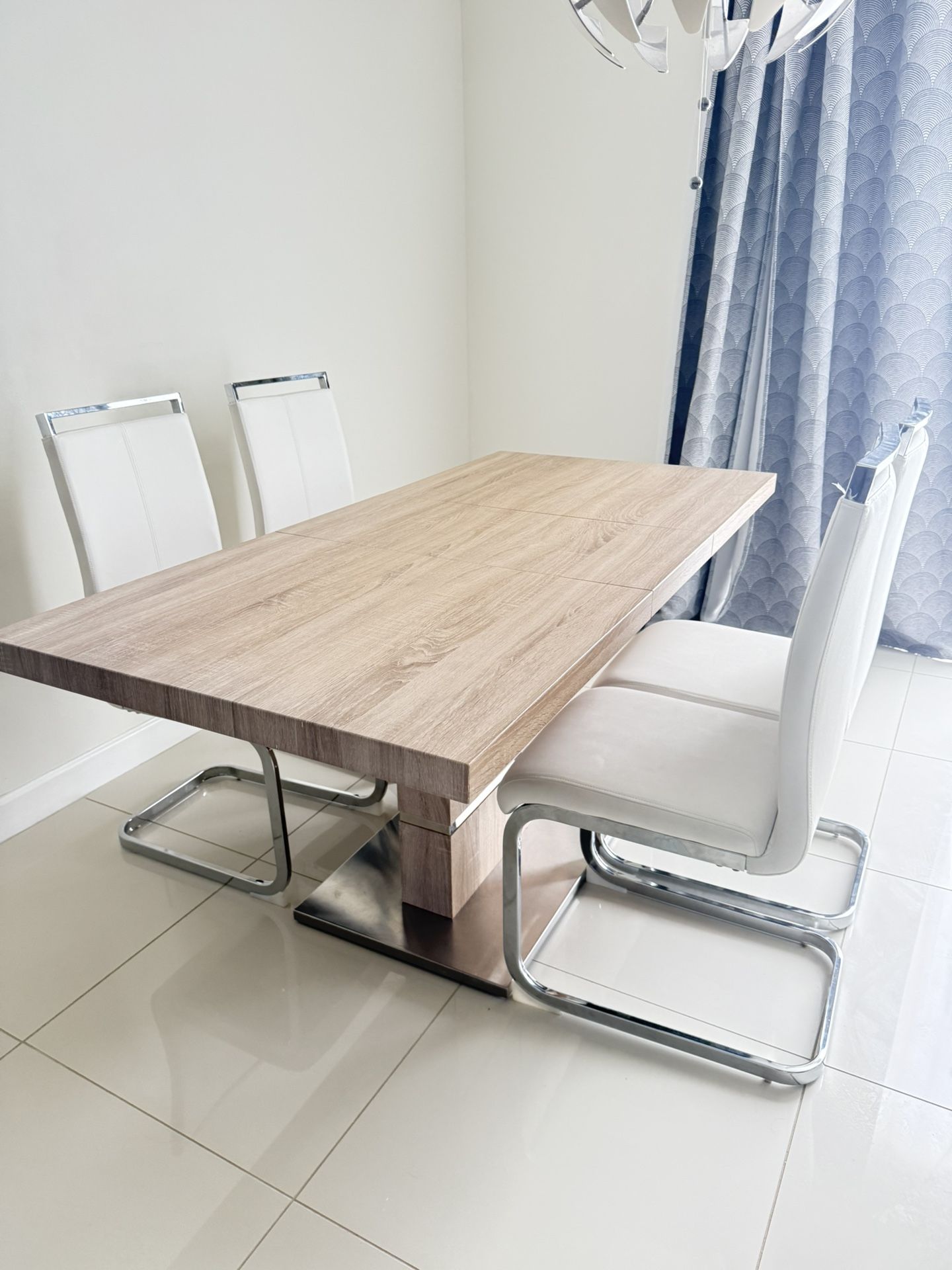 Dining Table With Chairs