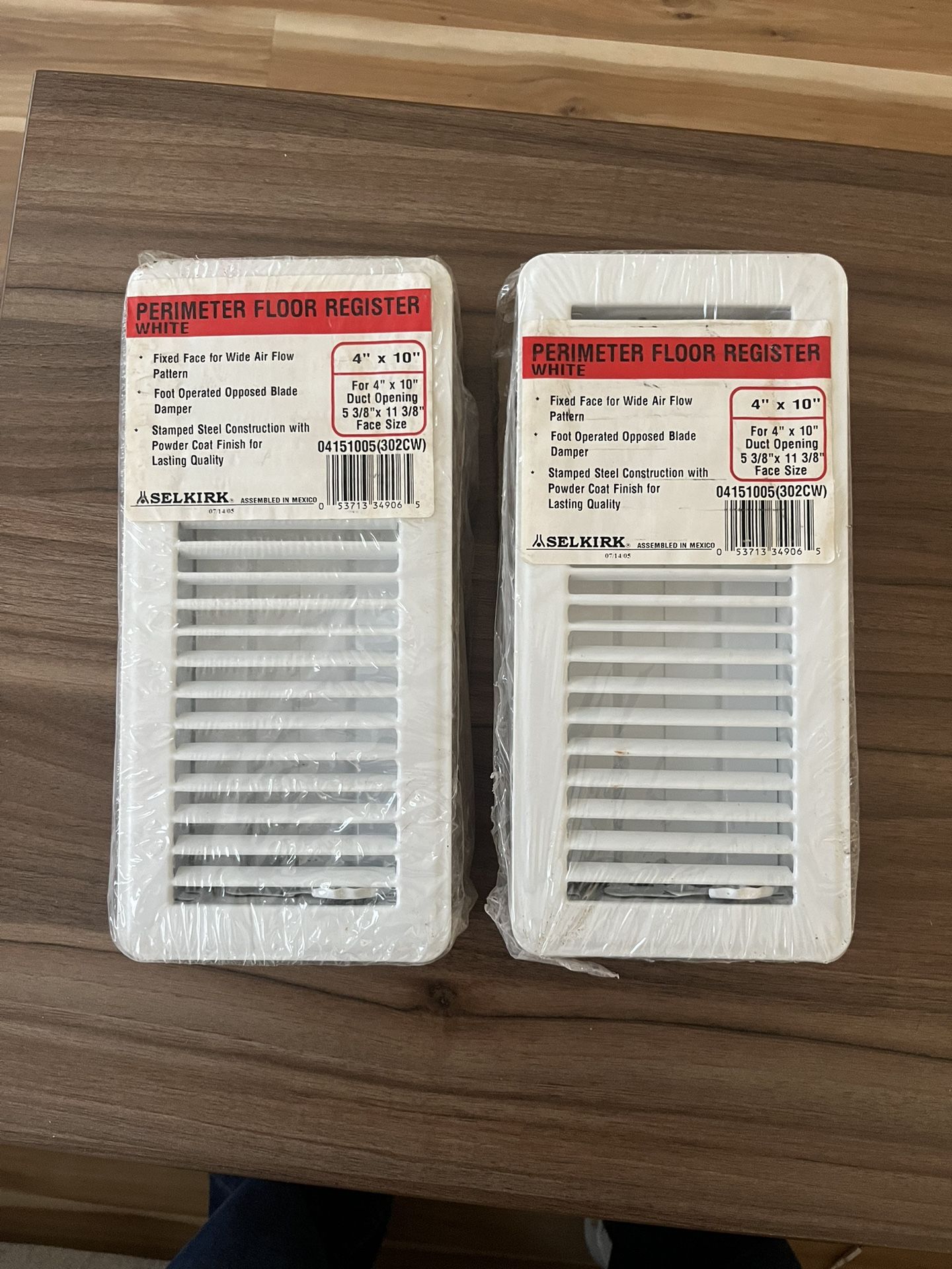 Two 4x10 White Floor Vent Covers
