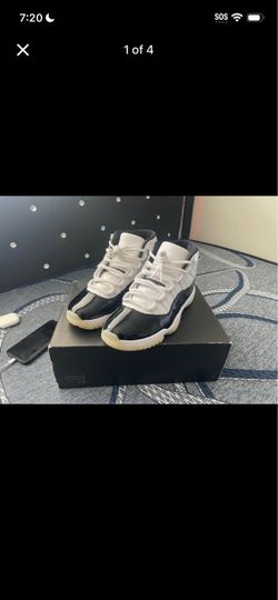 Jordan 11s