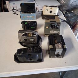 7  Set  Of Cameras Selling  as Set