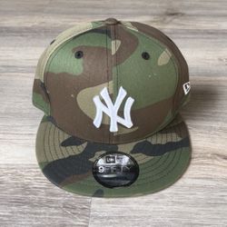 New York Yankees snapback hat 🧢 