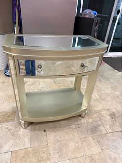 Mirrored Endtable