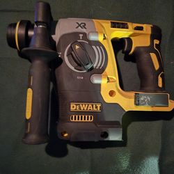 DeWalt DCH273 20V Max XR Brushless SDS Rotary Hammer