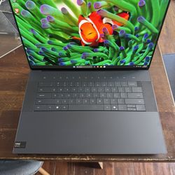 Dell XPS 16” 4K OLED ultra 7 Rtx 4060