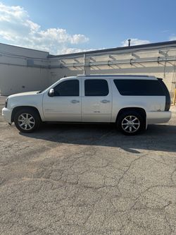 2012 GMC Yukon Denali