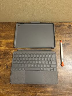 Logitech Combo Touch & Logitech Pen For iPad 7th,8th And 9th Gen