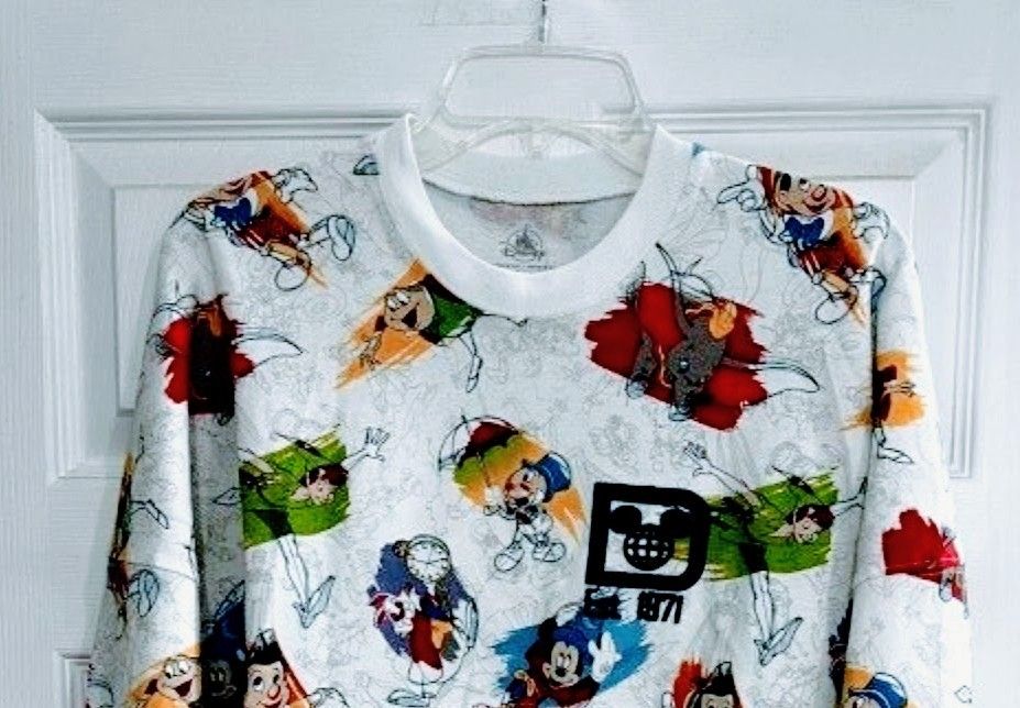 Disney Spirit Jersey Sz XS 