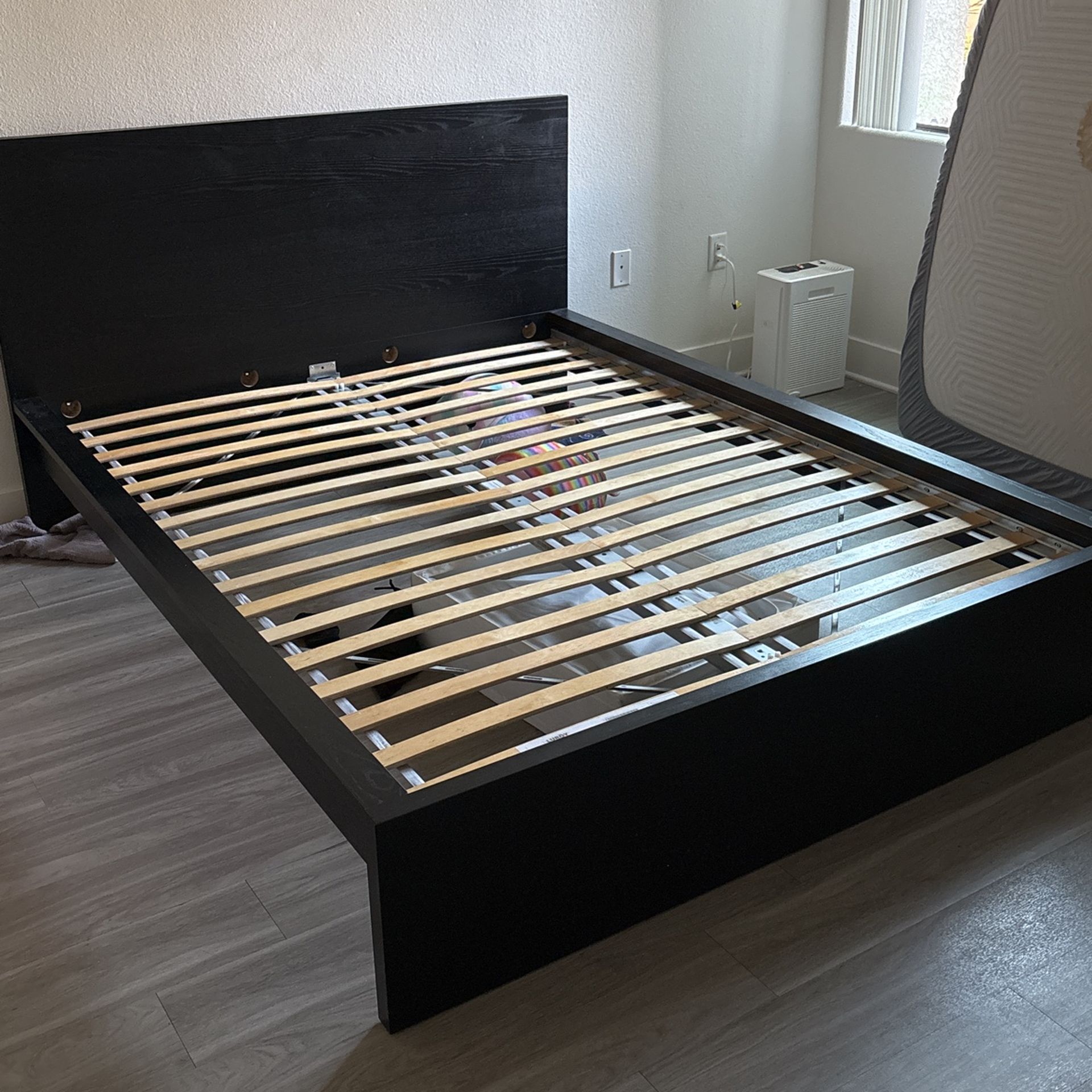 Bed Frame 