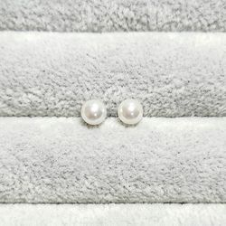 Freshwater Pearl Earrings (5mm)