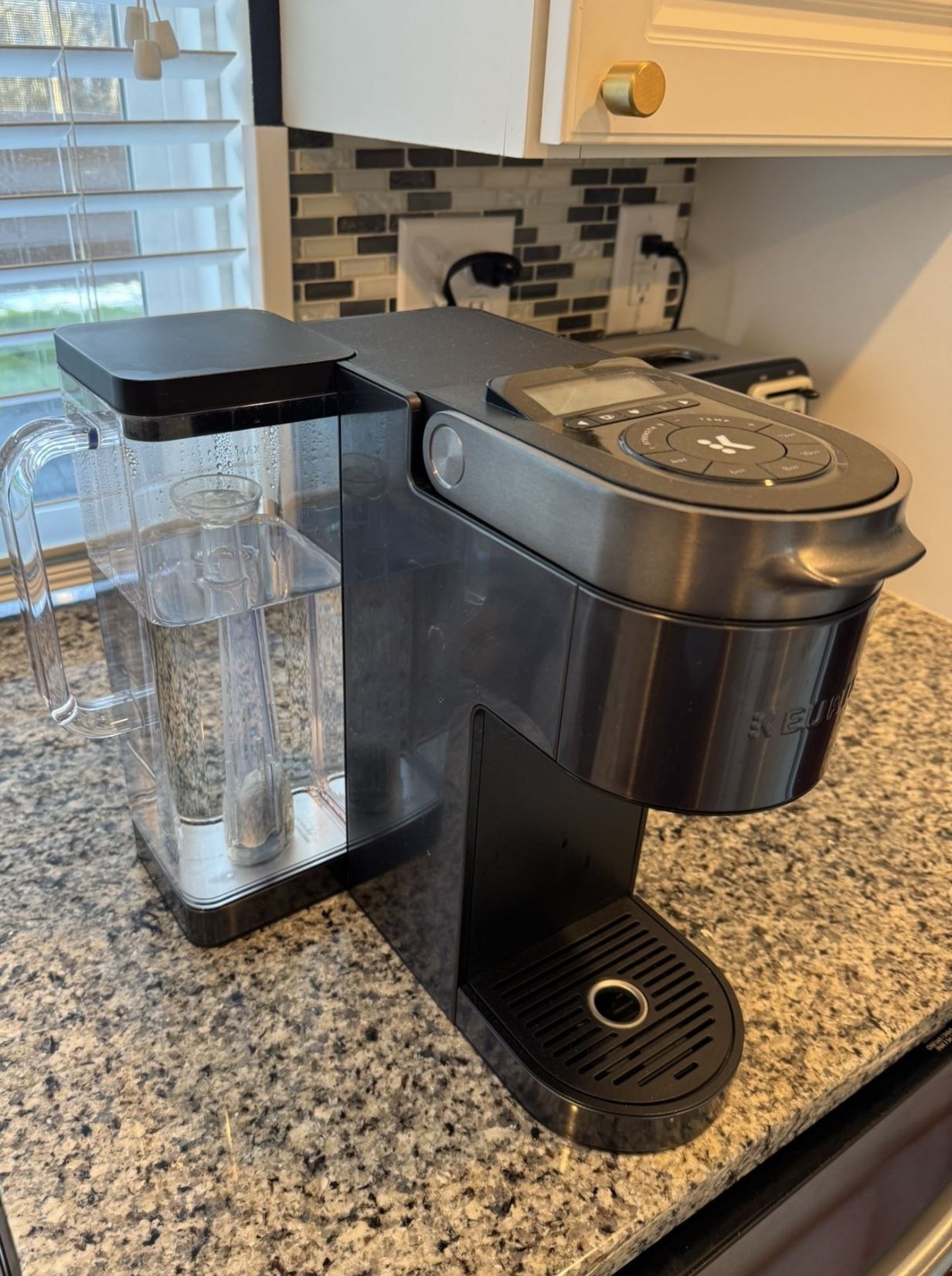 KEURIG K-Supreme Plus SMART Single Serve Coffee Maker