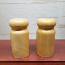 Salt Pepper Shakers Made From Birch 